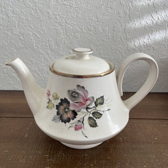 Tea pot Arthur Wood Sandon Vintage Teapot Pink White Rose England - Picture 1 of 4